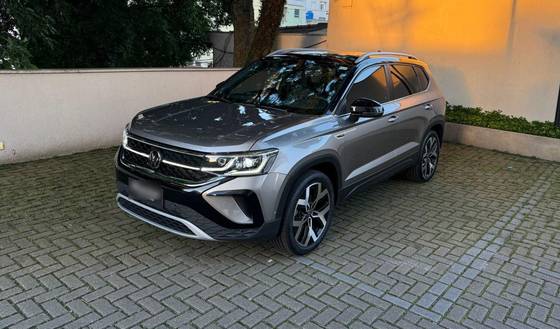VOLKSWAGEN TAOS 1.4 250 TSI TOTAL FLEX HIGHLINE AUTOMÁTICO